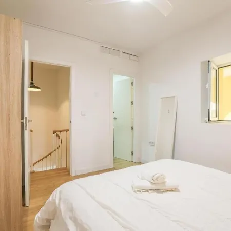 Cozy Duplex - 2 Bathrooms - Historic Centre