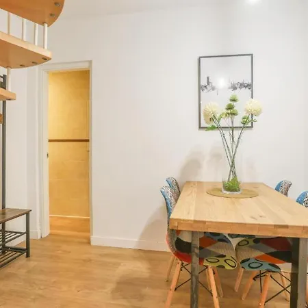 Apartment Cozy Duplex - 2 Bathrooms - Historic Centre