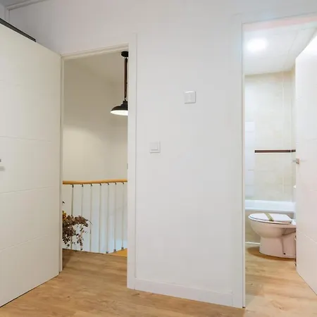 Cozy Duplex - 2 Bathrooms - Historic Centre Apartment *