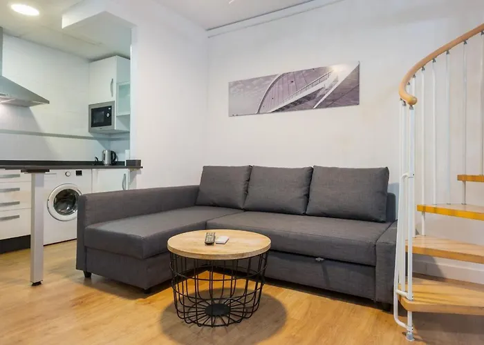 아파트 Cozy Duplex - 2 Bathrooms - Historic Centre