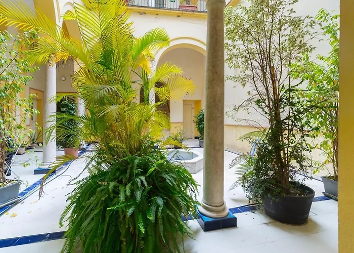 Cozy Duplex - 2 Bathrooms - Historic Centre 아파트